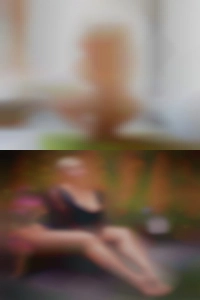 MD sucking horny woman cocks.
